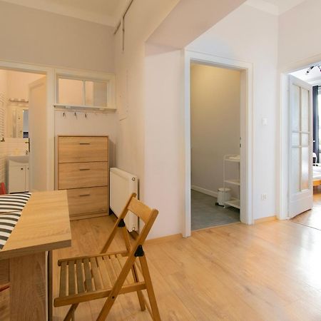 Retro Apartmentments Lobzowska Street 克拉科夫 外观 照片