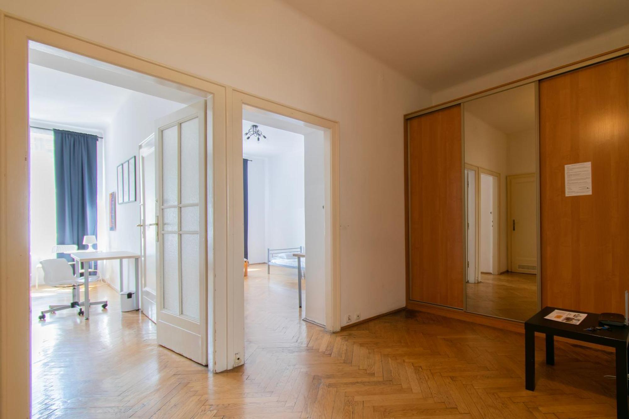 Retro Apartmentments Lobzowska Street 克拉科夫 外观 照片