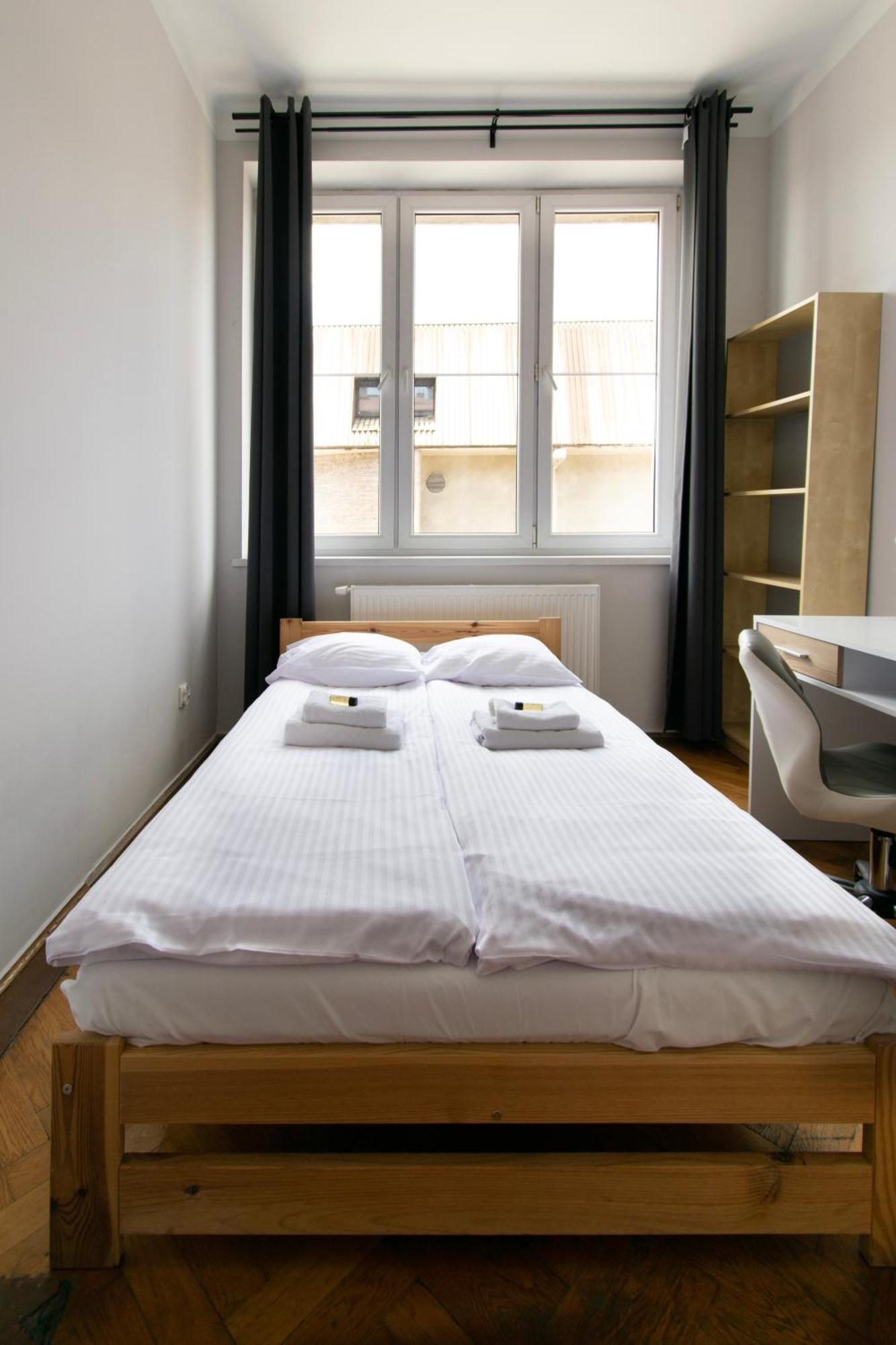 Retro Apartmentments Lobzowska Street 克拉科夫 外观 照片